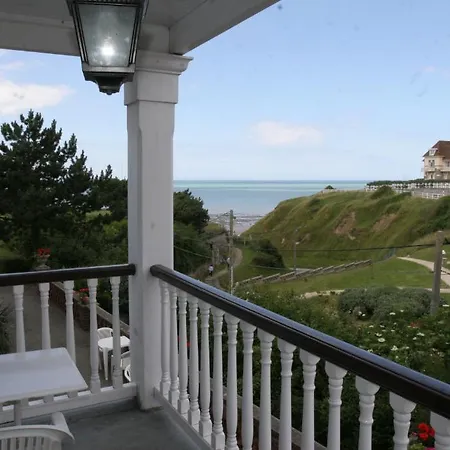 Hotel Royal Albion 3*