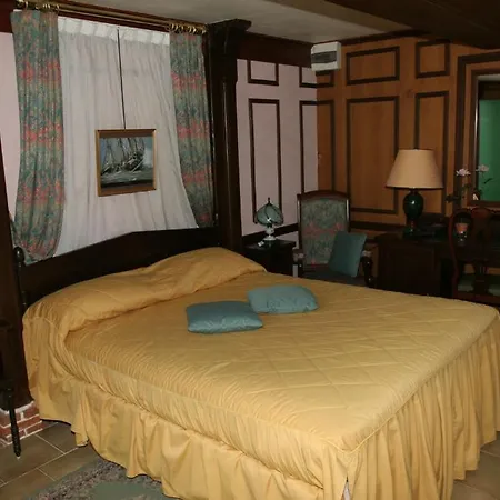 阿尔比恩皇家酒店